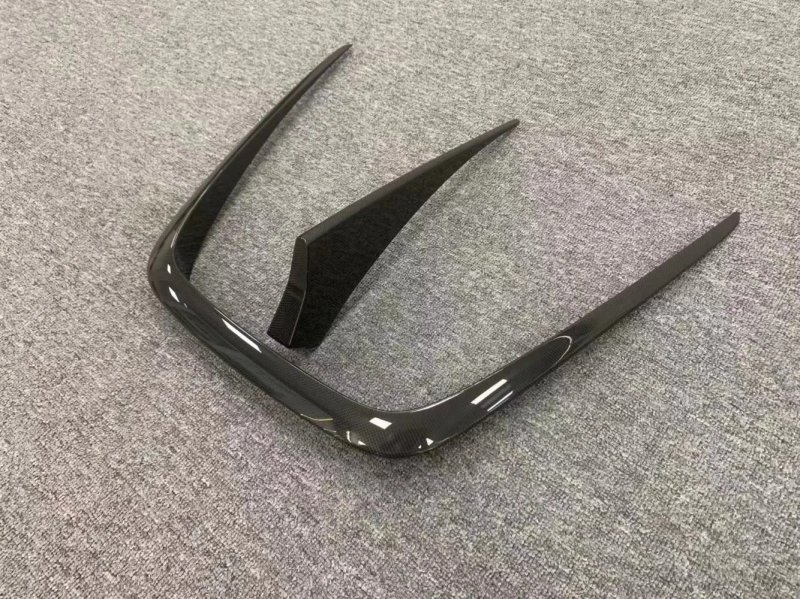 High Quality Fast Delivery Whole Sale Price Dry Carbon Fiber M Style Front Hood Vent Hood Trim Body Kits for F8